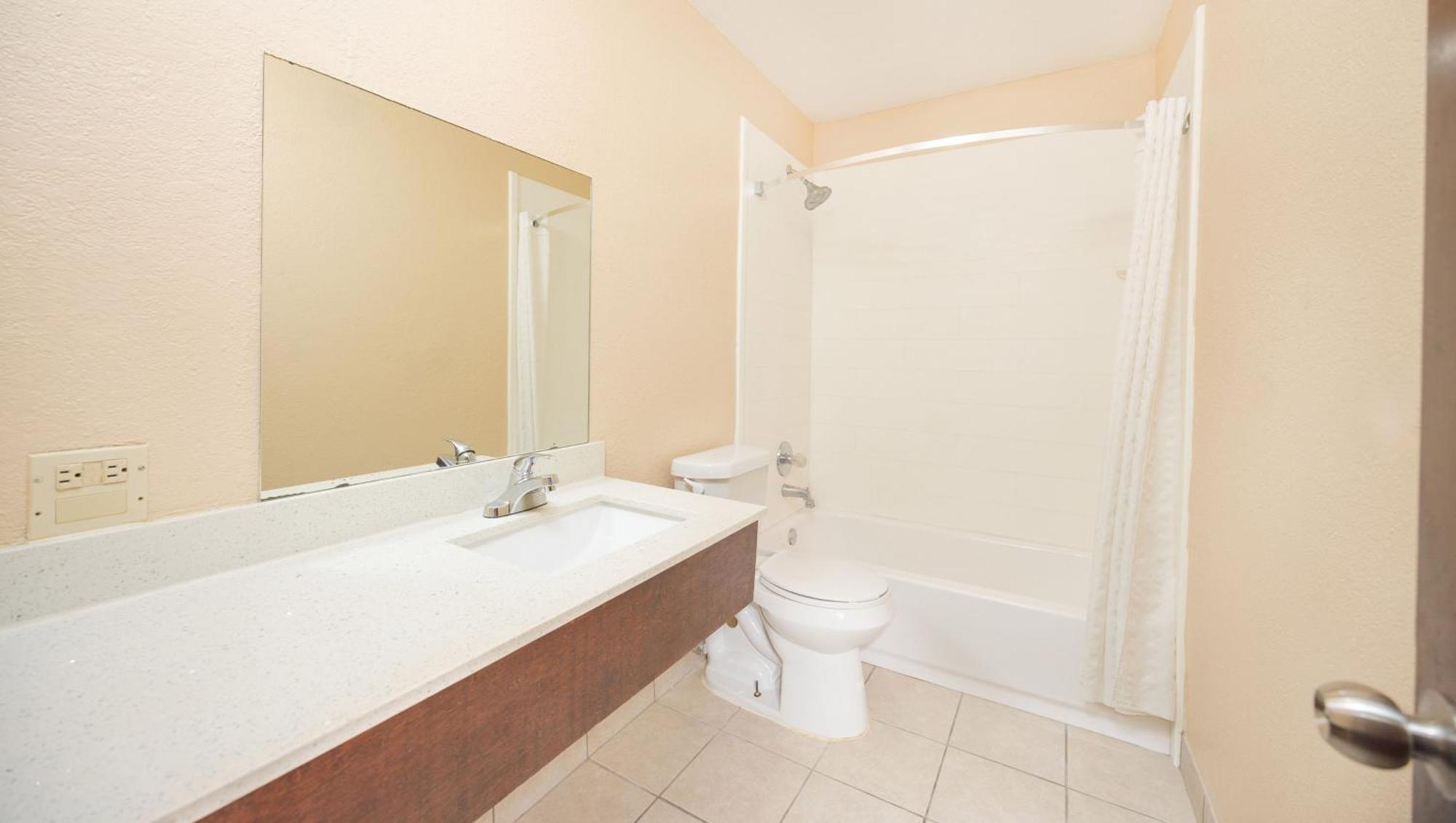 Regency Inn Hondo Zewnętrze zdjęcie